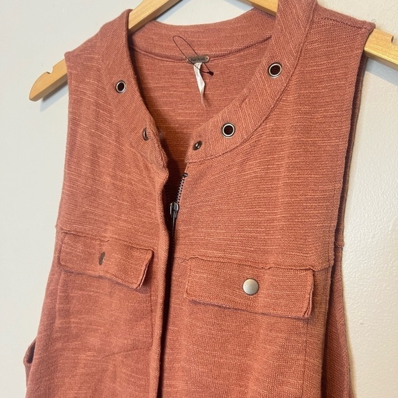 Free People Highway Knit Rust Orange Oversized Sweater Vest XS - Picture 5 of 7
